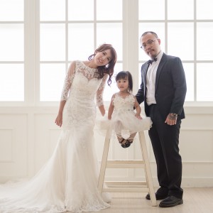 伊頓自助婚紗,母女婚紗,家庭照,家庭婚紗,法鬥攝影棚,新秘藍藍香,手，牽手。部屋婚禮，造型 工作坊,台北婚攝,justyou,wedding,婚攝小犬,婚禮攝影,婚禮紀錄,推薦婚攝,小智,Gary